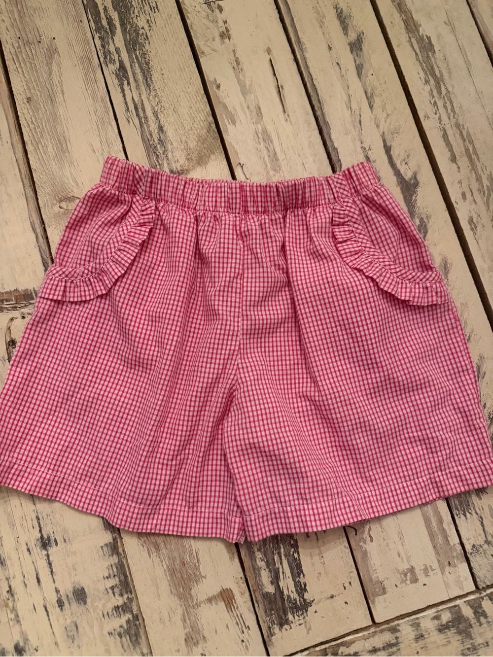 Vive la fete Raspberry Mini Check Girls Short With Ruffle Pockets - Picture 2 of 4